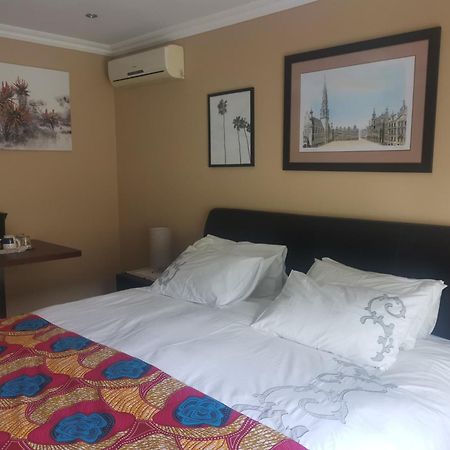 Aquila Guest House Pretoria Ngoại thất bức ảnh