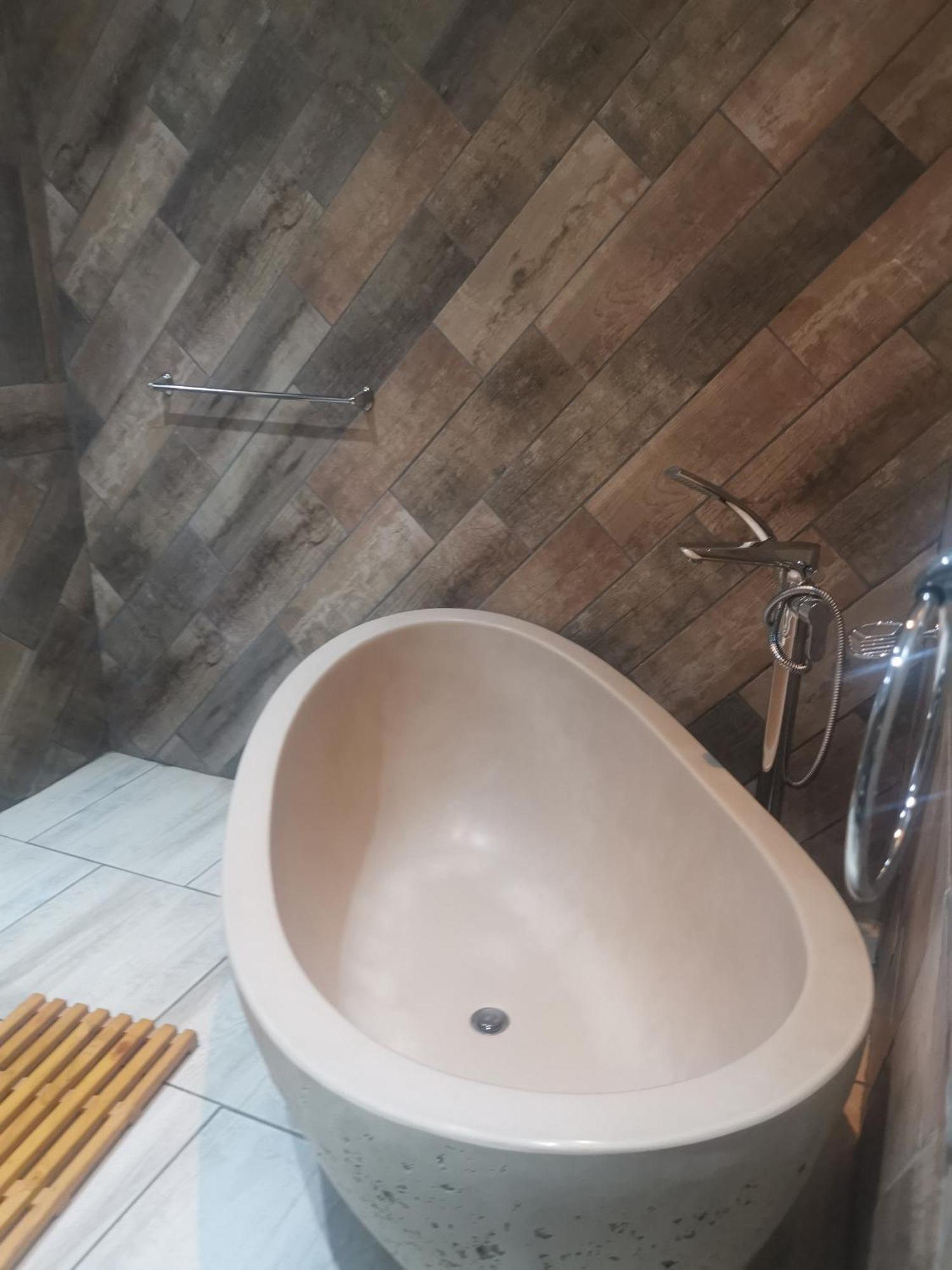 Aquila Guest House Pretoria Ngoại thất bức ảnh